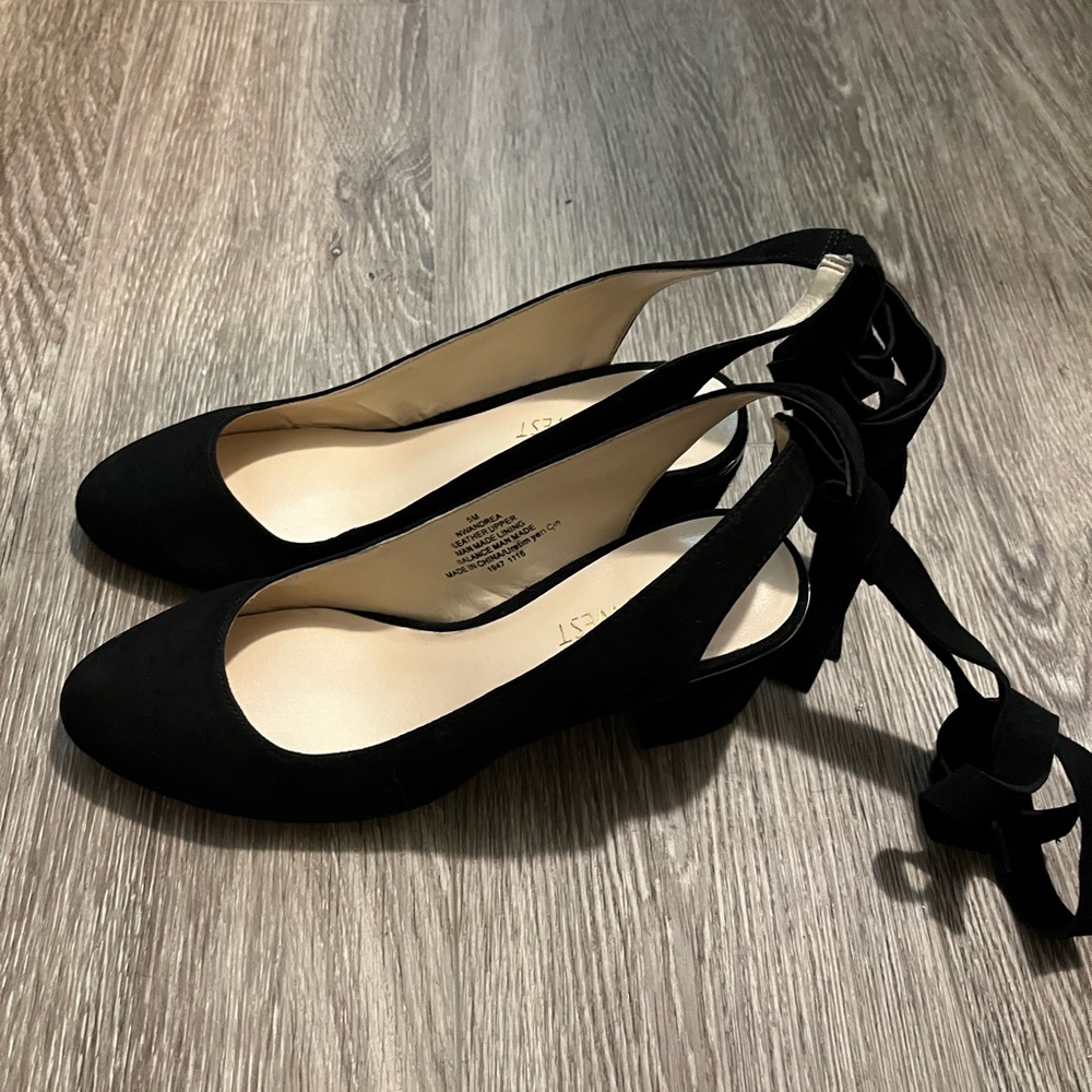 Nine West black Suede Leather cross straps heels